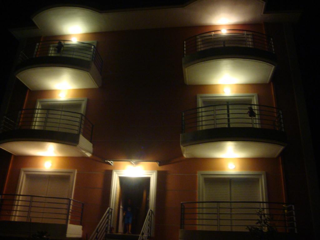 Apartments Vila Emiliano Borsh Exteriér fotografie